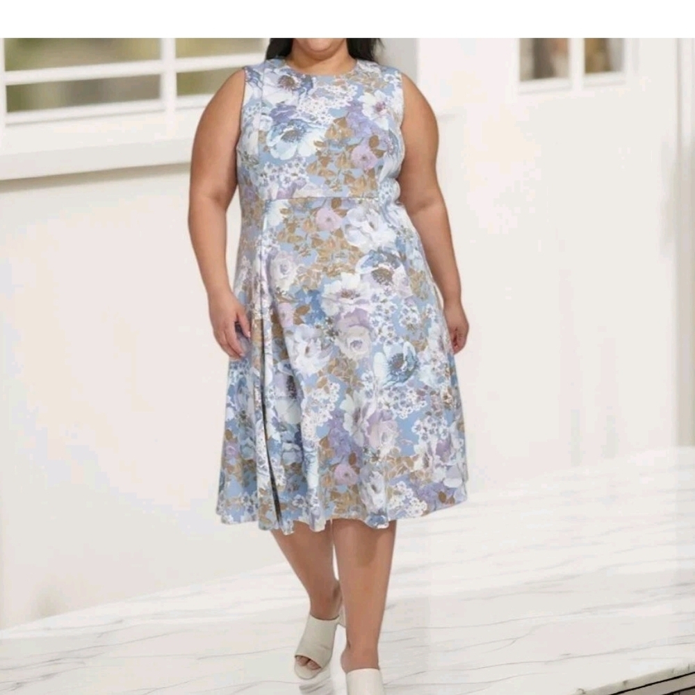 Elegant Floral Midi Dress in Blue and Purple